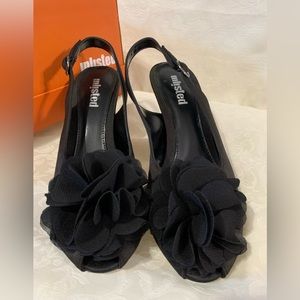 Unlisted opened toe heels, black, 7.5